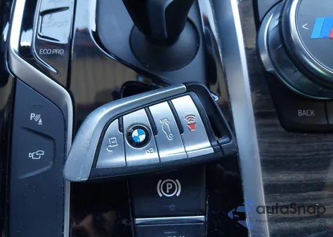 2018 BMW 540 Xi from USA, damaged, VIN WBAJE7C50JWD49809